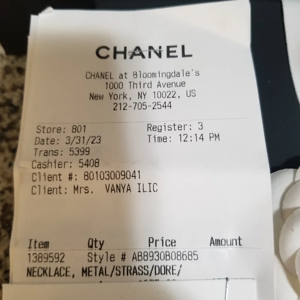 🆕️ Chanel CC Logo Gold &Strass Necklese